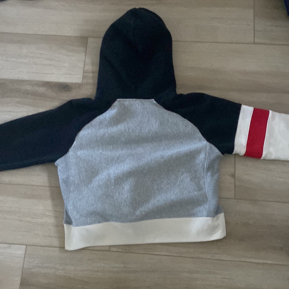 quarter zip cropped champion hoodie (size medium F).    willing to change price - Picture 2 of 2
